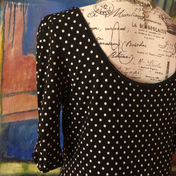 WHBM polka dot scoop back blouse size medium - Picture 6 of 7